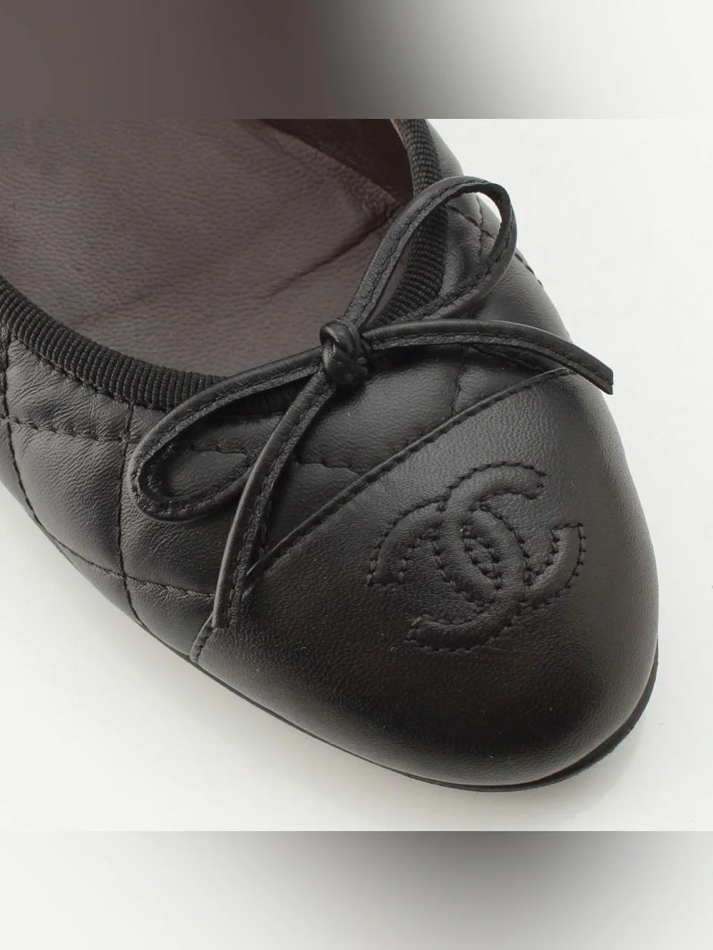 CHANEL Aged Calfskin Quilted CC Cap Toe Ballerina Flats / Size EU35